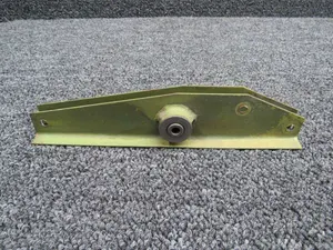 108-3041303 Stinson 108-3 Elevator Aft Bellcrank Assy